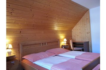 Slovenia Chata Ribčev Laz, Exterior